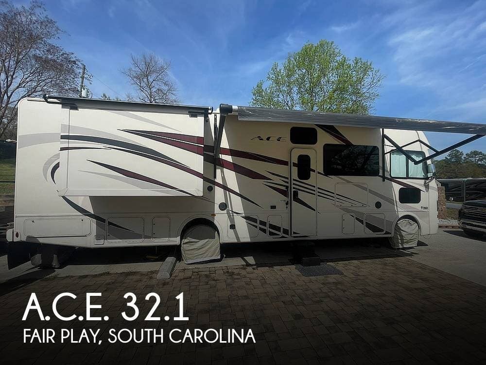 Used 2018 Thor Motor Coach A.C.E. 32.1 available in Fair Play, South Carolina
