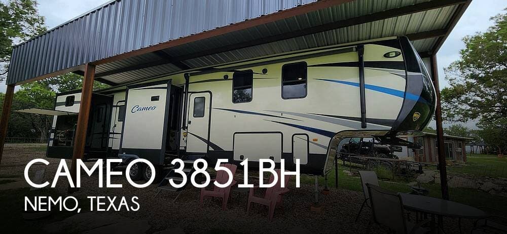 Used 2018 CrossRoads Cameo 3851BH available in Nemo, Texas