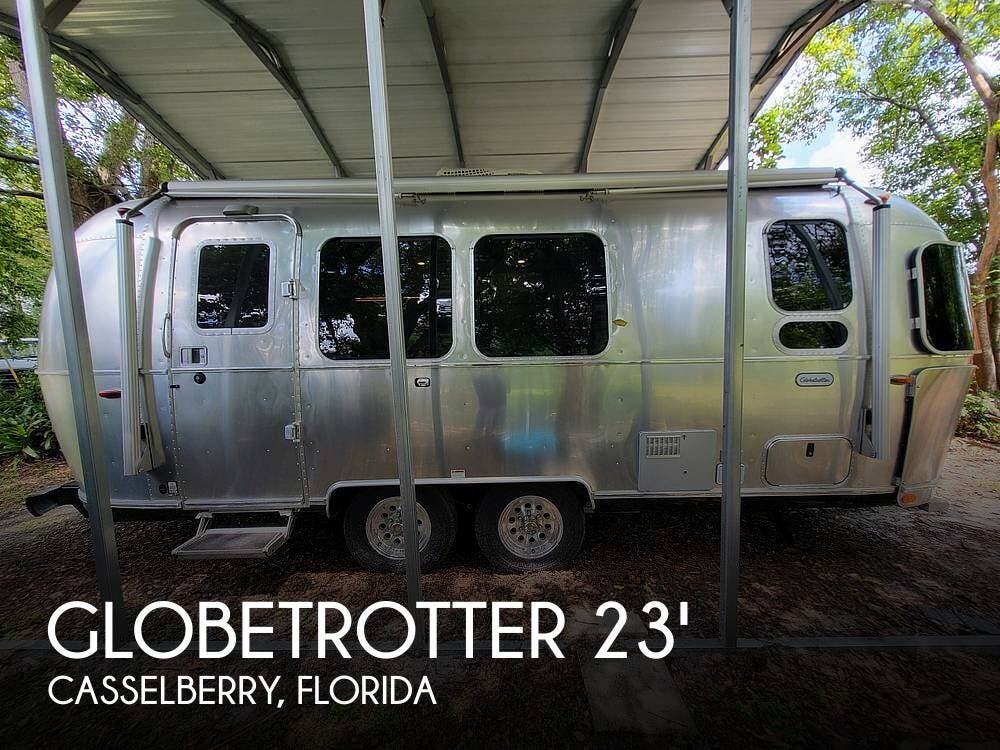 Used 2020 Airstream Globetrotter 23FB TWIN available in Casselberry, Florida