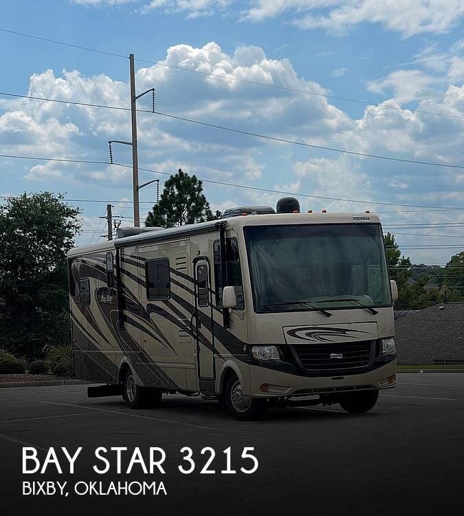 Used 2014 Newmar Bay Star 3215 available in Bixby, Oklahoma