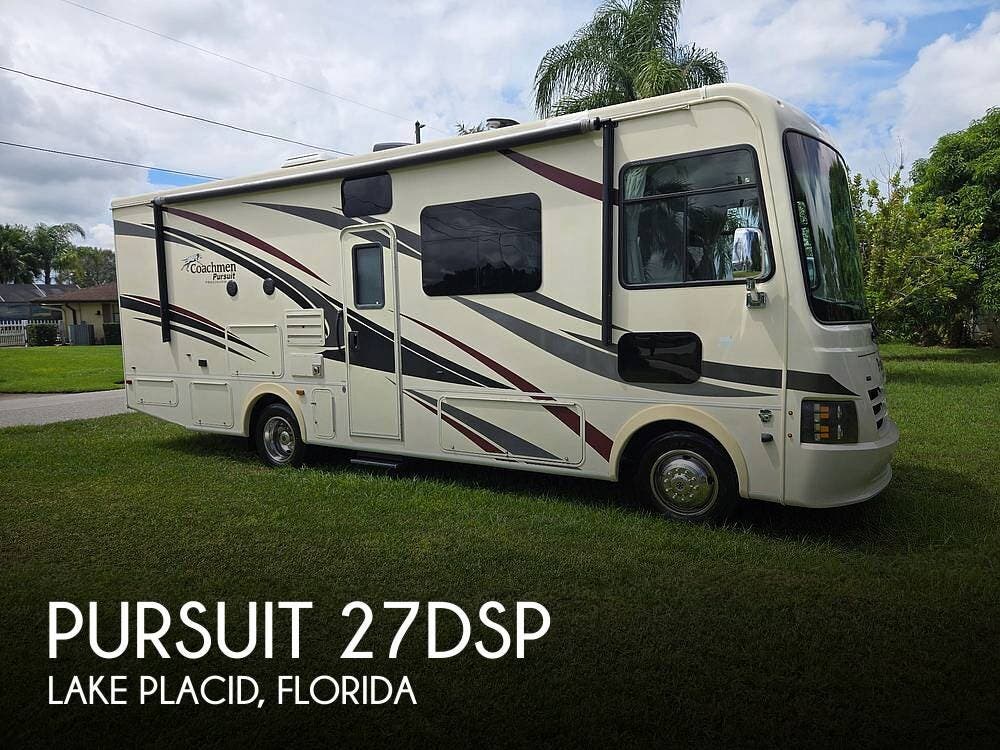 Used 2018 Coachmen Pursuit Precision 27DSP available in Lake Placid, Florida