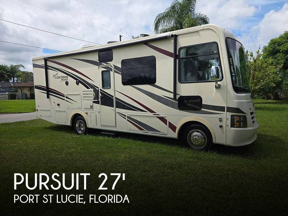 Used 2018 Coachmen Pursuit Precision 27DSP available in Port St Lucie, Florida