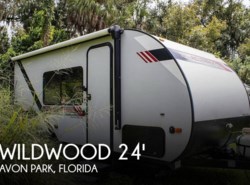 Used 2021 Forest River Wildwood Platinum FSX 179DBKX available in Avon Park, Florida