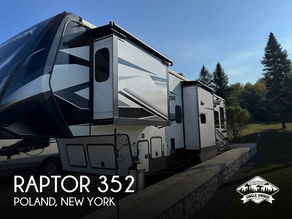 Used 2022 Keystone Raptor 352 available in Poland, New York