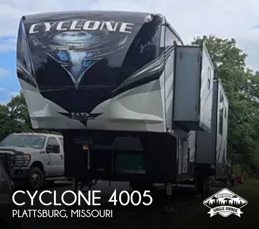 Used 2018 Heartland Cyclone 4005 available in Plattsburg, Missouri
