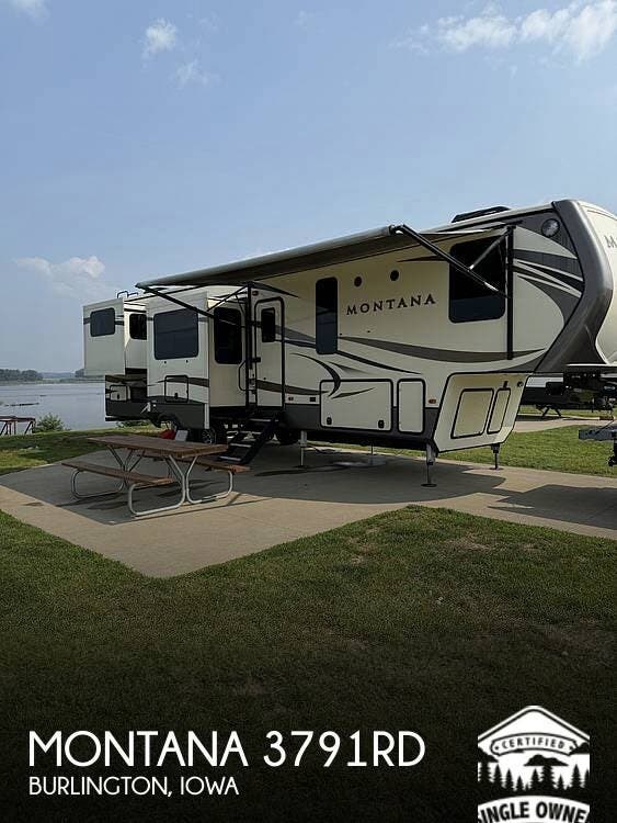 Used 2017 Keystone Montana 3791RD available in Burlington, Iowa