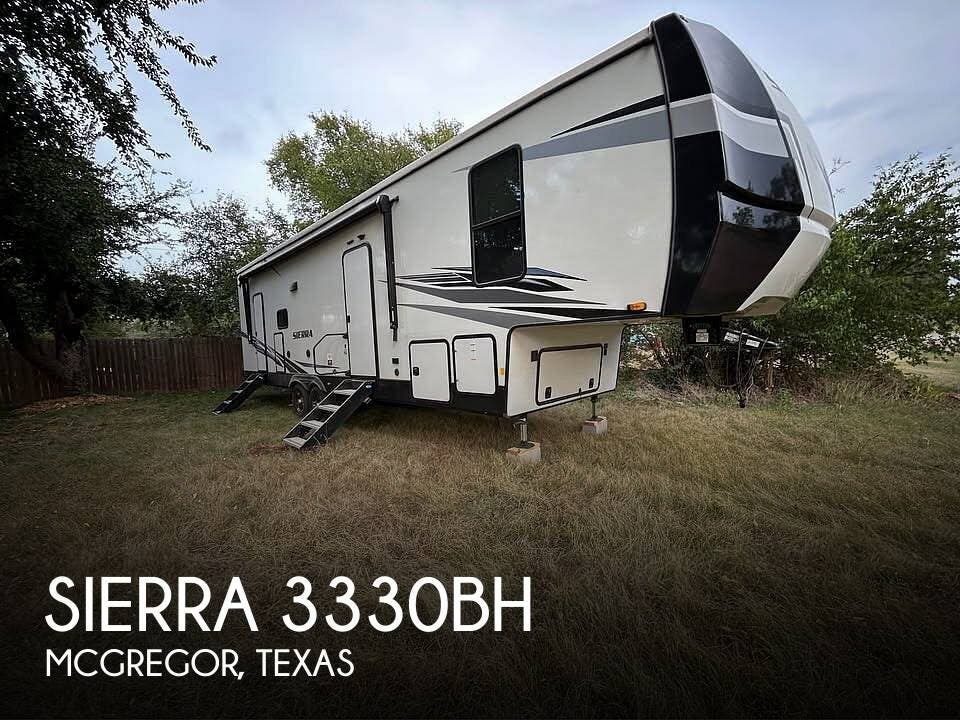 Used 2022 Forest River Sierra 3330BH available in Mcgregor, Texas