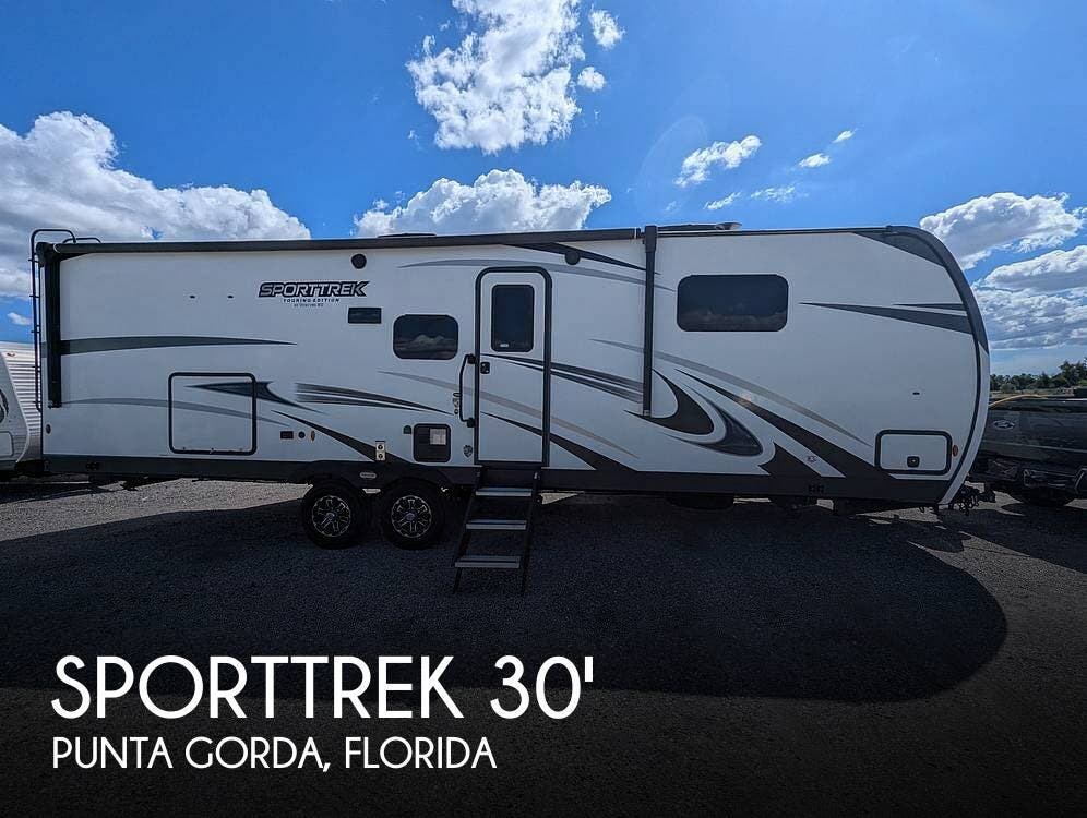 Used 2022 Venture RV SportTrek Touring 302VRB available in Punta Gorda, Florida