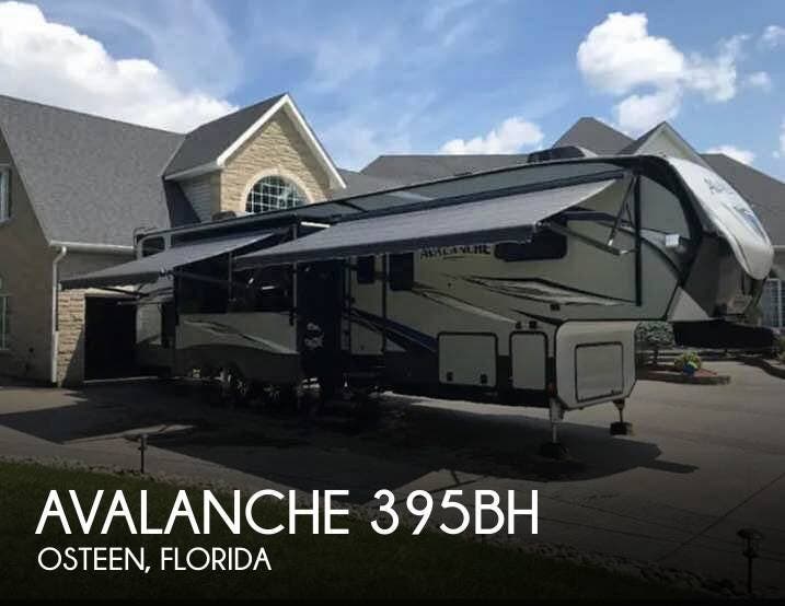 Used 2018 Keystone Avalanche 395BH available in Osteen, Florida