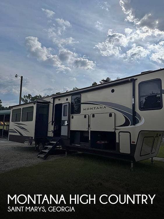 Used 2020 Keystone Montana High Country HM385BR available in Saint Marys, Georgia