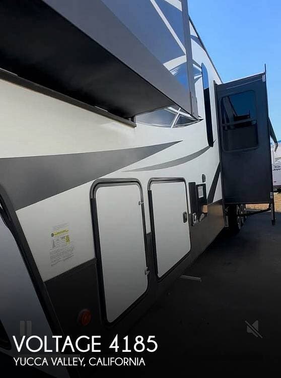 Used 2019 Dutchmen Voltage 4185 available in Yucca Valley, California