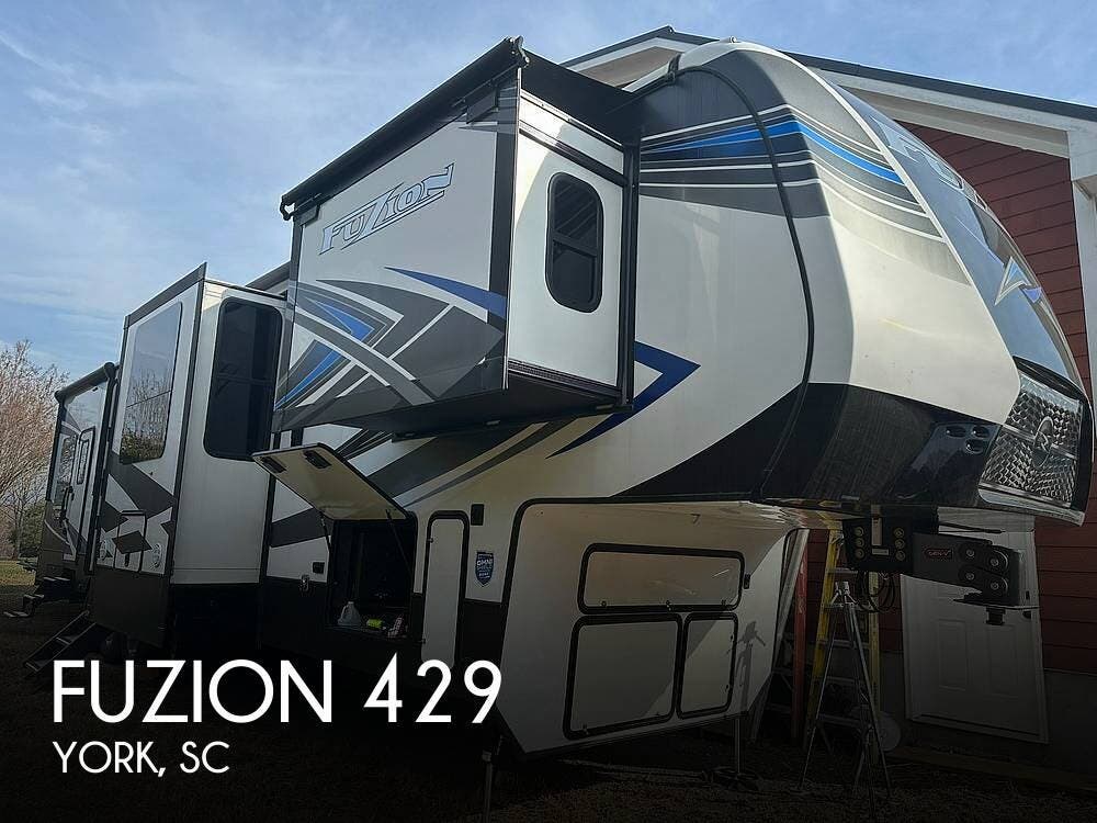 Used 2021 Keystone Fuzion 429 available in York, South Carolina
