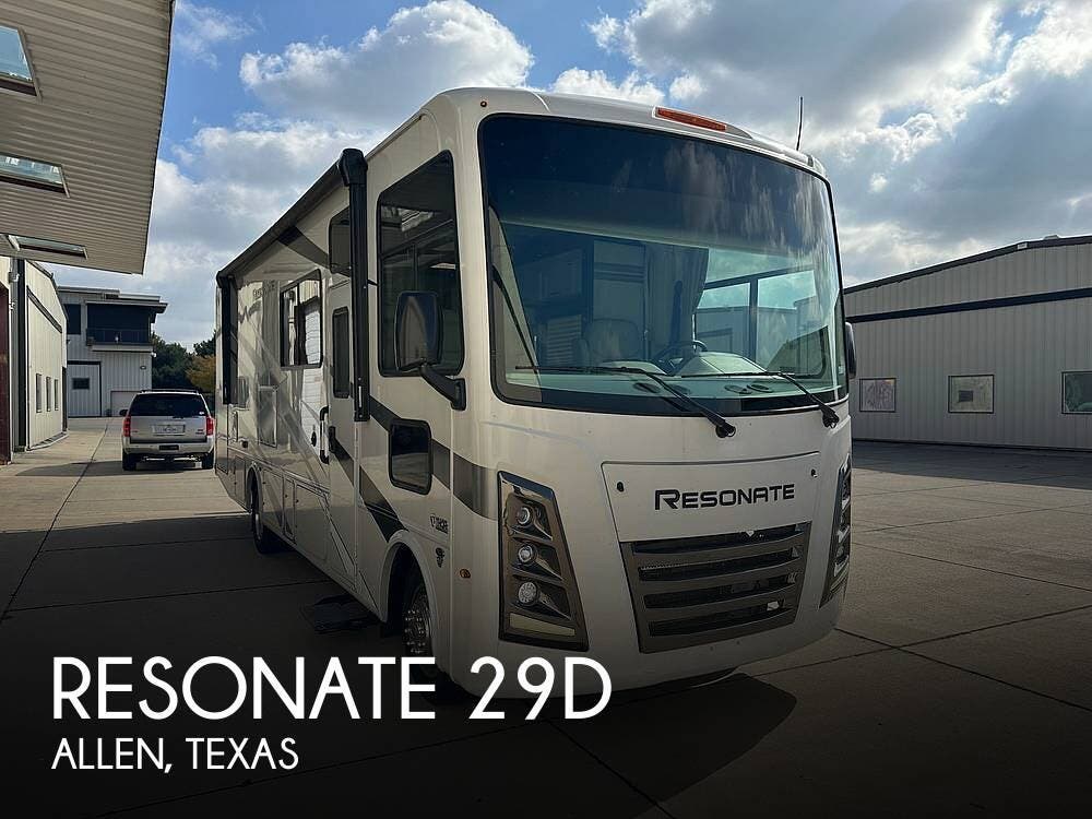 Used 2024 Thor America  Resonate 29D available in Allen, Texas
