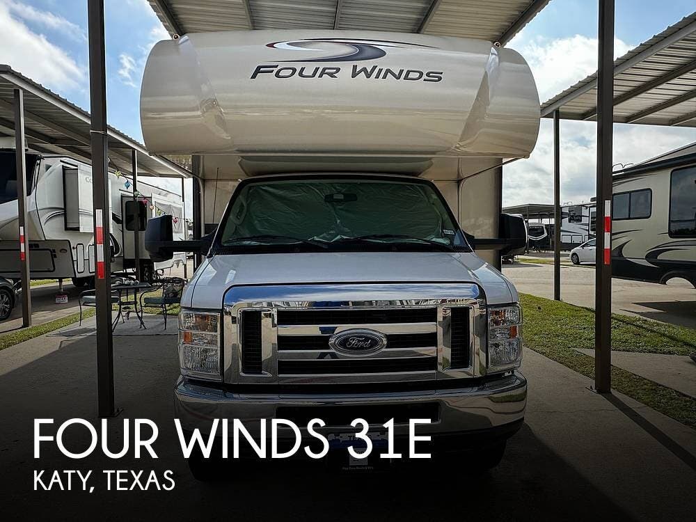 Used 2020 Thor Motor Coach Four Winds 31E available in Katy, Texas