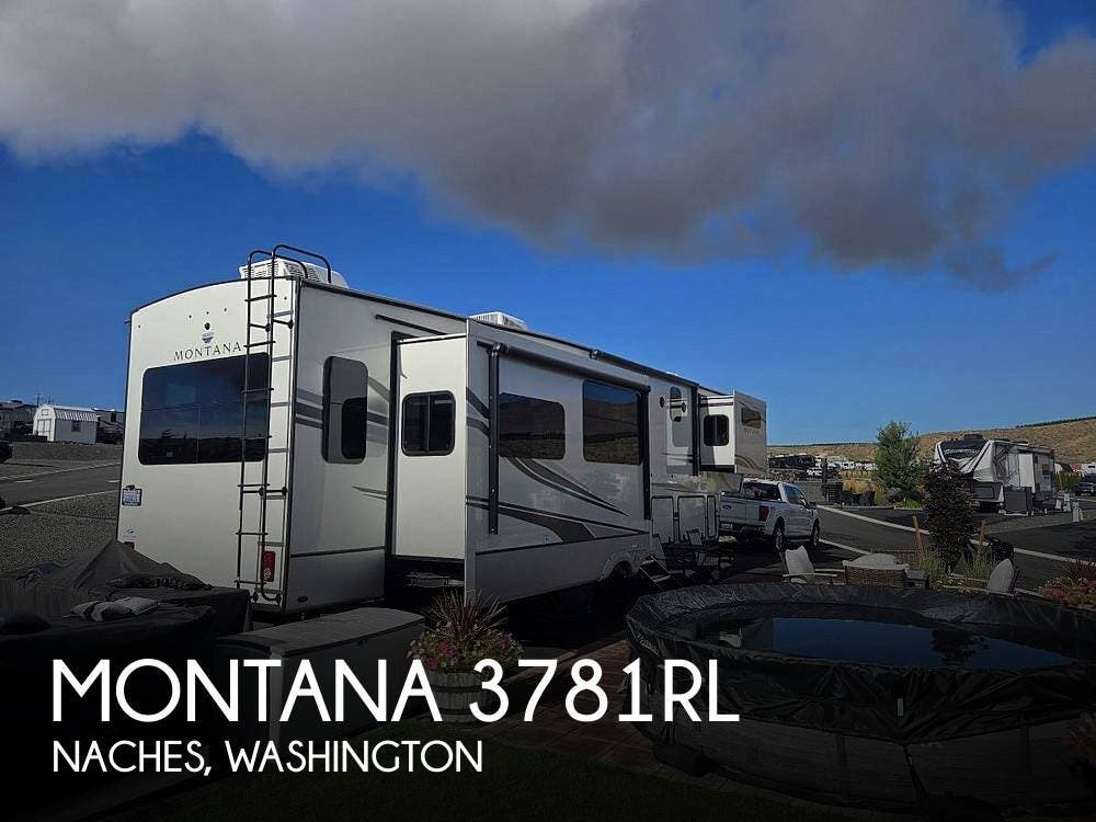 Used 2022 Keystone Montana 3781RL available in Naches, Washington