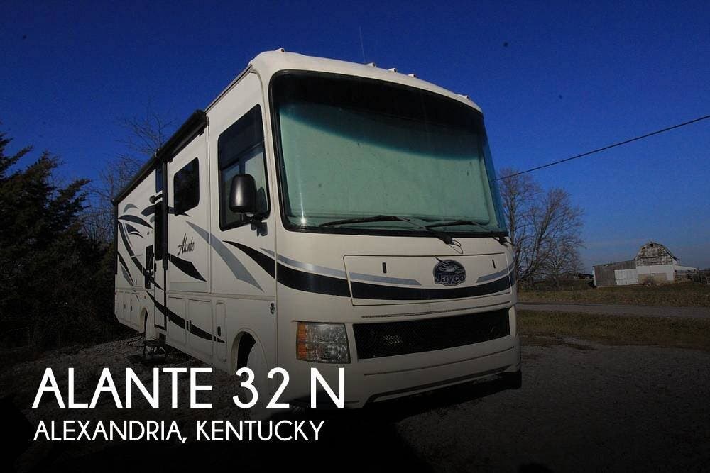 Used 2016 Jayco Alante 32 N available in Alexandria, Kentucky