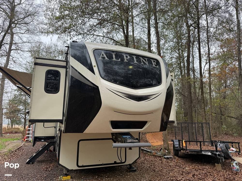 Used 2019 Keystone Alpine 3700 FL available in Winona, Texas
