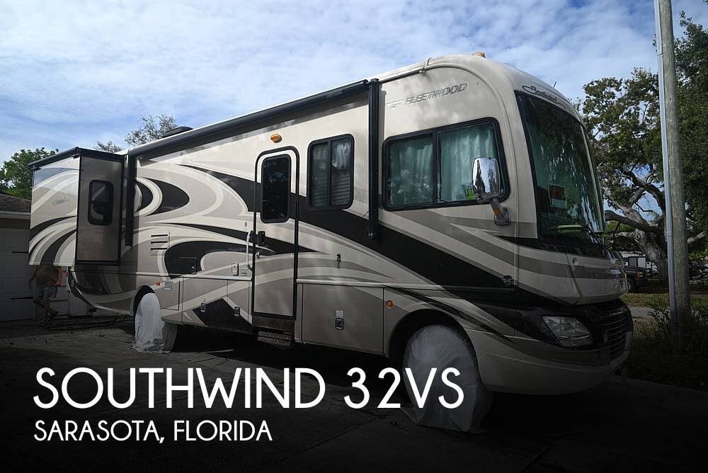 Used 2011 Fleetwood Southwind 32VS available in Sarasota, Florida