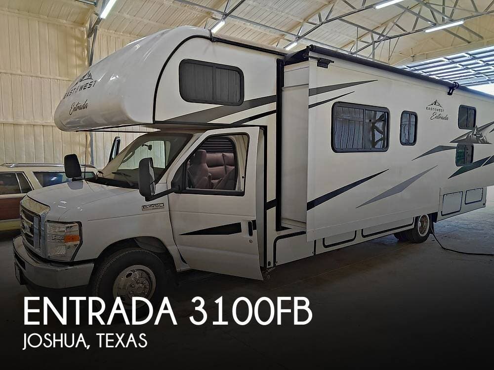 Used 2023 East to West Entrada 3100FB available in Joshua, Texas