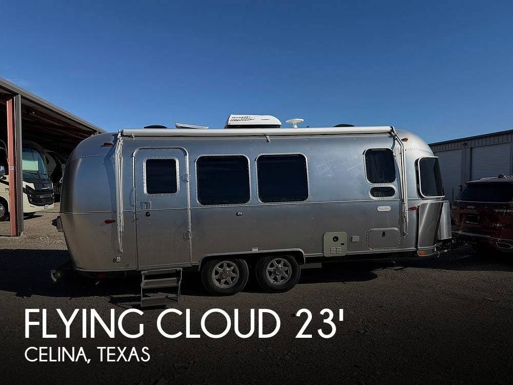 Used 2023 Airstream Flying Cloud 23FB Twin available in Celina, Texas