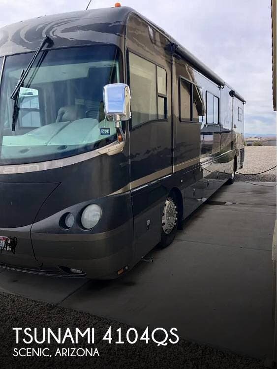 Used 2005 Forest River Tsunami 4104QS available in Scenic, Arizona