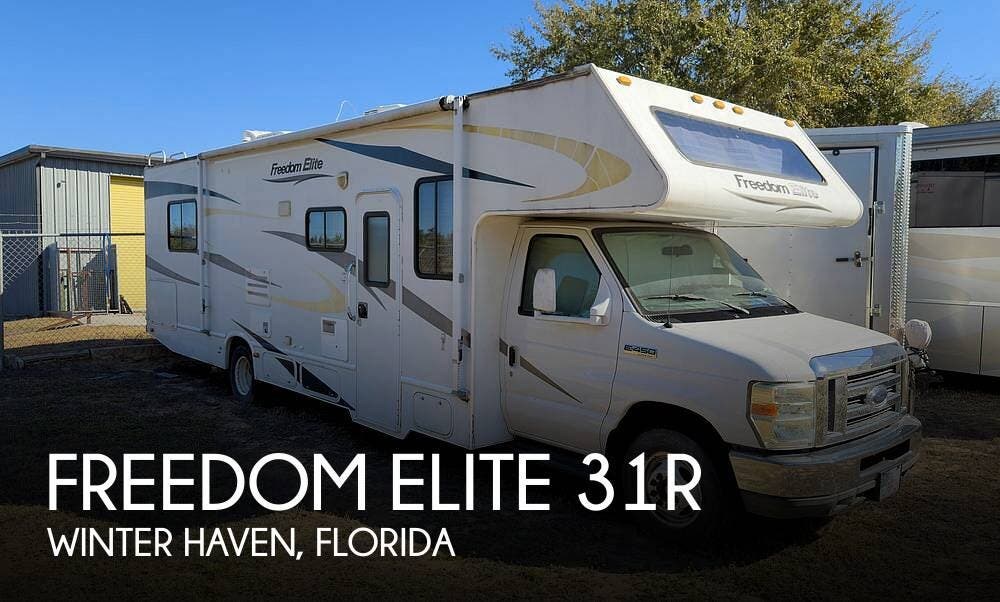 Used 2011 Thor Motor Coach Freedom Elite 31R available in Winter Haven, Florida