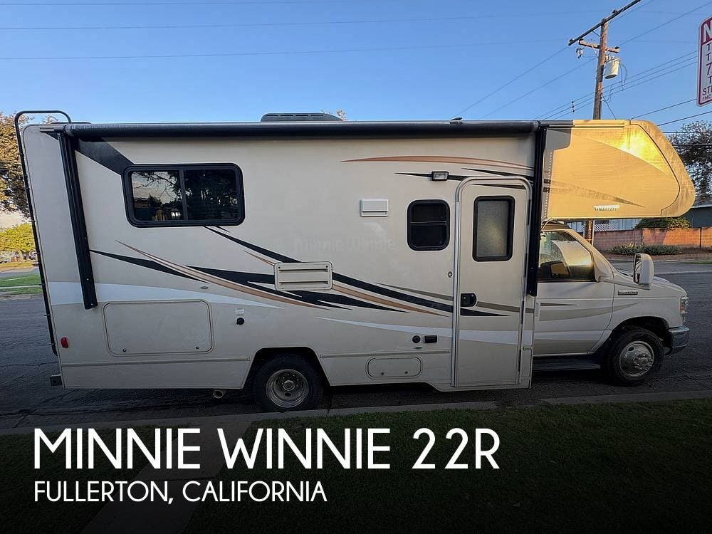 Used 2017 Winnebago Minnie Winnie 22R available in Fullerton, California