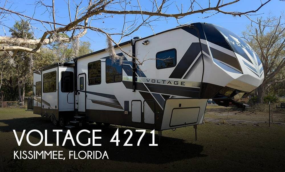 Used 2024 Dutchmen Voltage 4271 available in Kissimmee, Florida