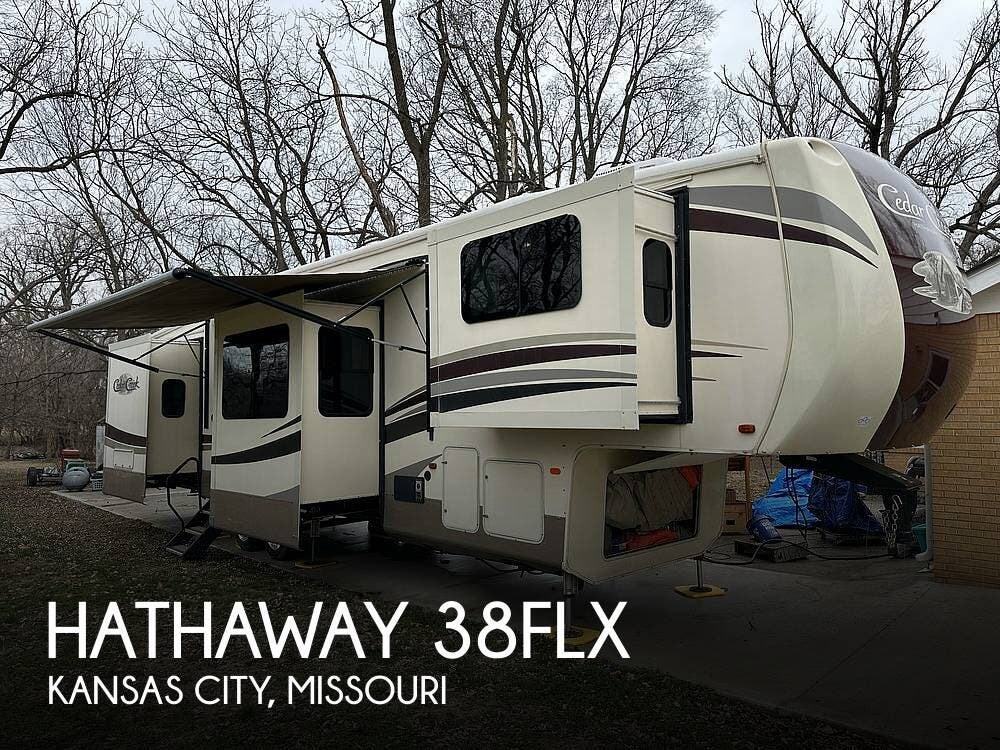 Used 2018 Forest River Cedar Creek 38FLX available in Kansas City, Missouri
