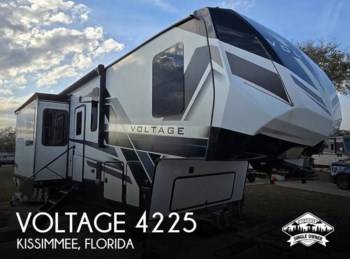 Used 2023 Dutchmen Voltage 4225 available in Kissimmee, Florida