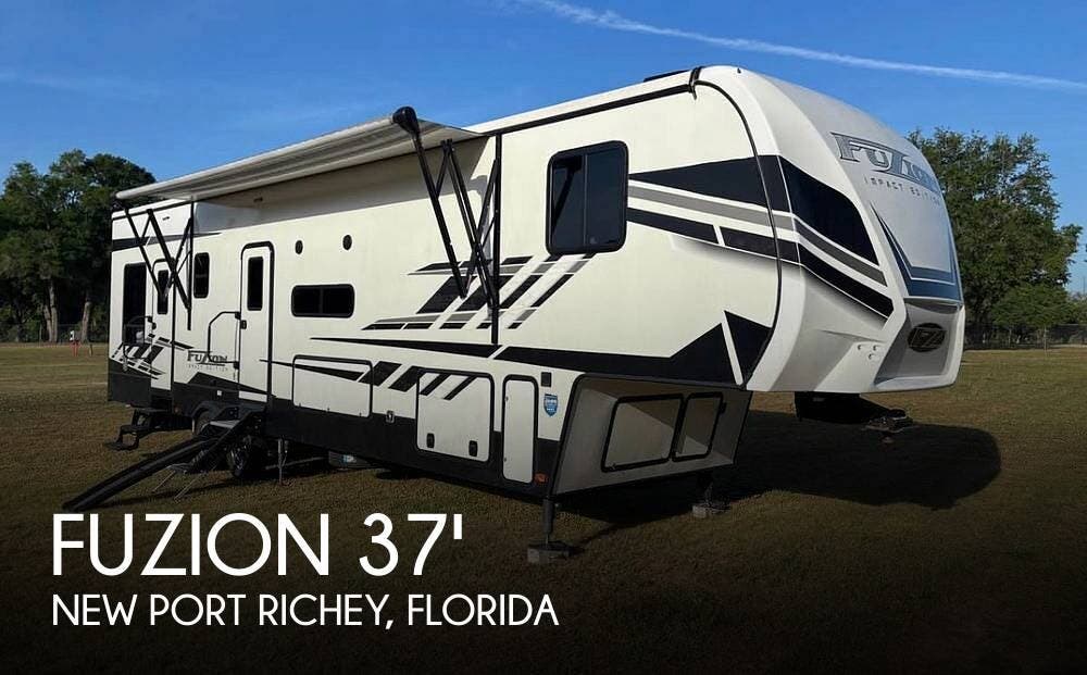 Used 2022 Keystone Fuzion 379 Toy Hauler 5th available in New Port Richey, Florida