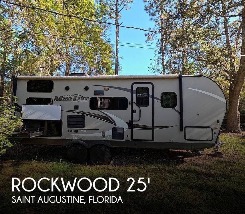 Used 2020 Rockwood  Mini Lite 2509S available in Saint Augustine, Florida