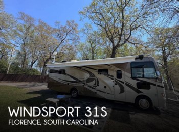 Used 2016 Thor Motor Coach Windsport 31S available in Florence, South Carolina