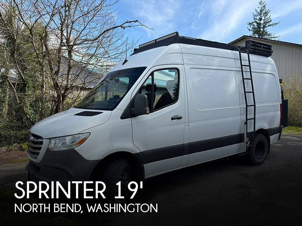 Used 2019 Freightliner  Sprinter 3500 High Roof 144WB available in North Bend, Washington
