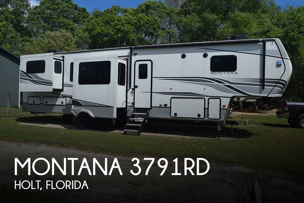 Used 2022 Keystone Montana 3791RD available in Holt, Florida