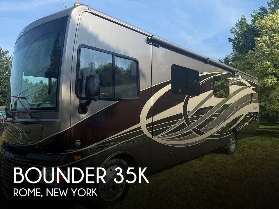 Used 2015 Fleetwood Bounder 35K available in Rome, New York