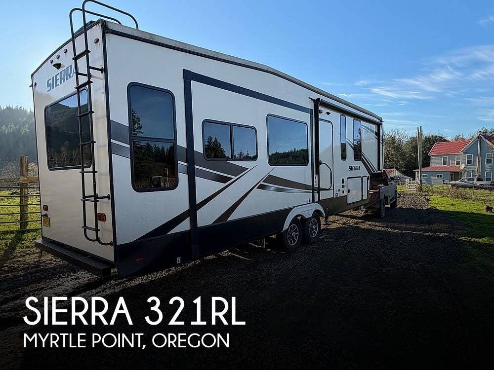Used 2021 Forest River Sierra 321RL available in Myrtle Point, Oregon