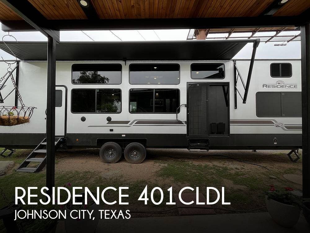 Used 2025 Keystone Residence 401CLDL available in Johnson City, Texas