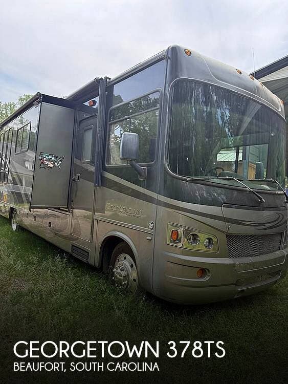 Used 2010 Forest River Georgetown 378TS available in Beaufort, South Carolina