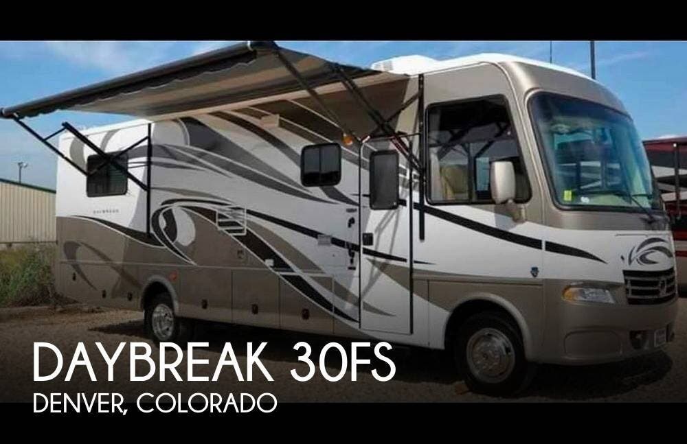 Used 2013 Thor Motor Coach Daybreak 30FS available in Denver, Colorado