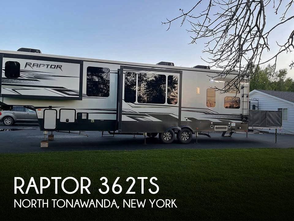 Used 2018 Keystone Raptor 362TS available in North Tonawanda, New York