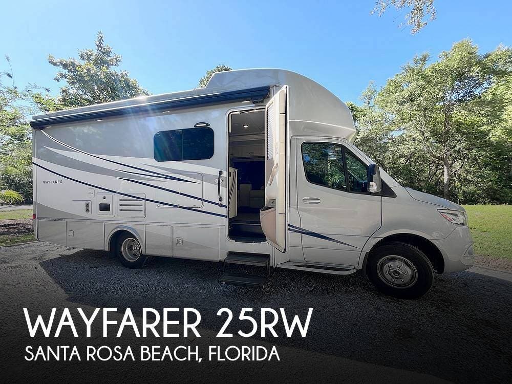 Used 2022 Tiffin Wayfarer 25RW available in Santa Rosa Beach, Florida