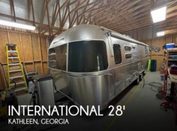 Used 2017 Airstream International Signature 28RB available in Kathleen, Georgia