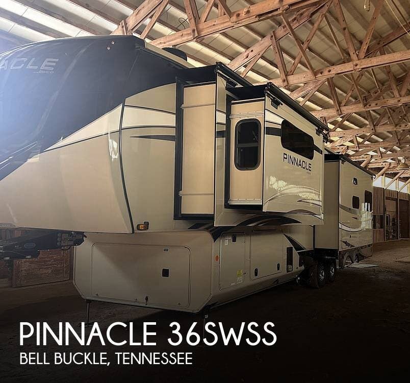 Used 2021 Jayco Pinnacle 36SWSS available in Bell Buckle, Tennessee