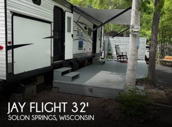 Used 2018 Jayco Jay Flight SLX 324BDS available in Solon Springs, Wisconsin