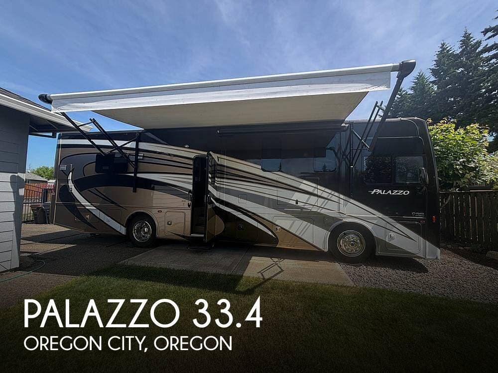Used 2017 Thor Motor Coach Palazzo 33.4 available in Oregon City, Oregon