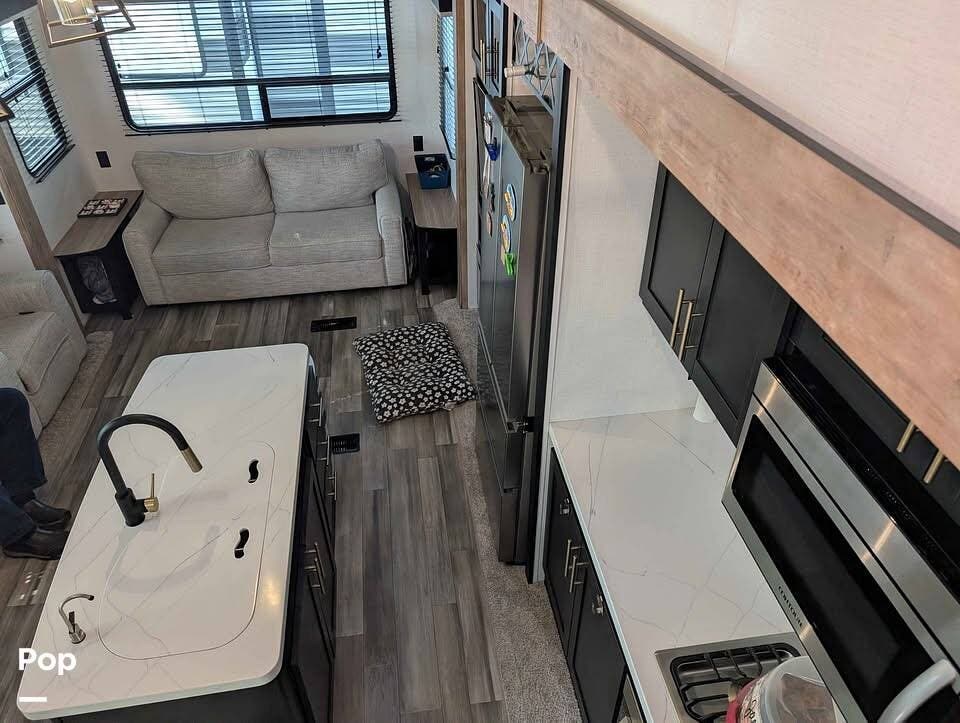 Used 2023 Keystone Residence 40FLFT available in Marion, Ohio
