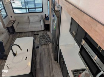 Used 2023 Keystone Residence 40FLFT available in Marion, Ohio