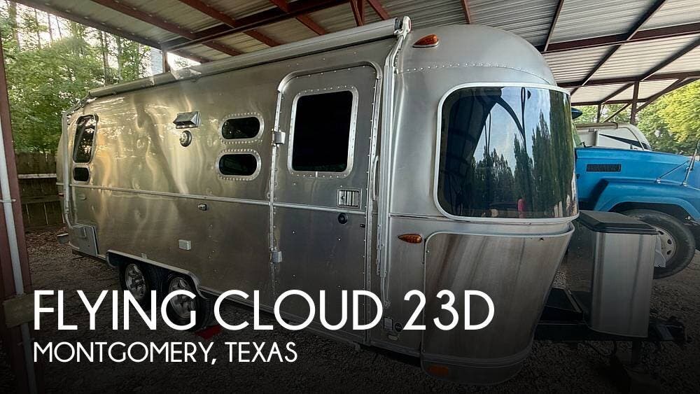 Used 2017 Airstream Flying Cloud 23D available in Montgomery, Texas
