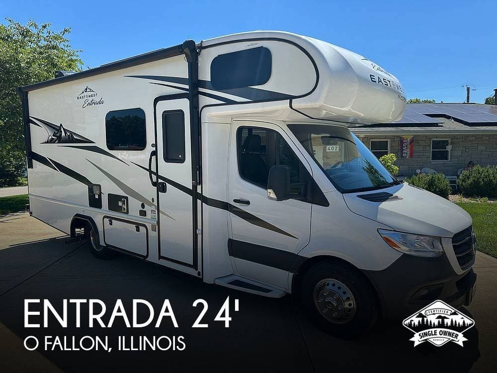 Used 2022 East to West Entrada M-Class 24FM available in O Fallon, Illinois